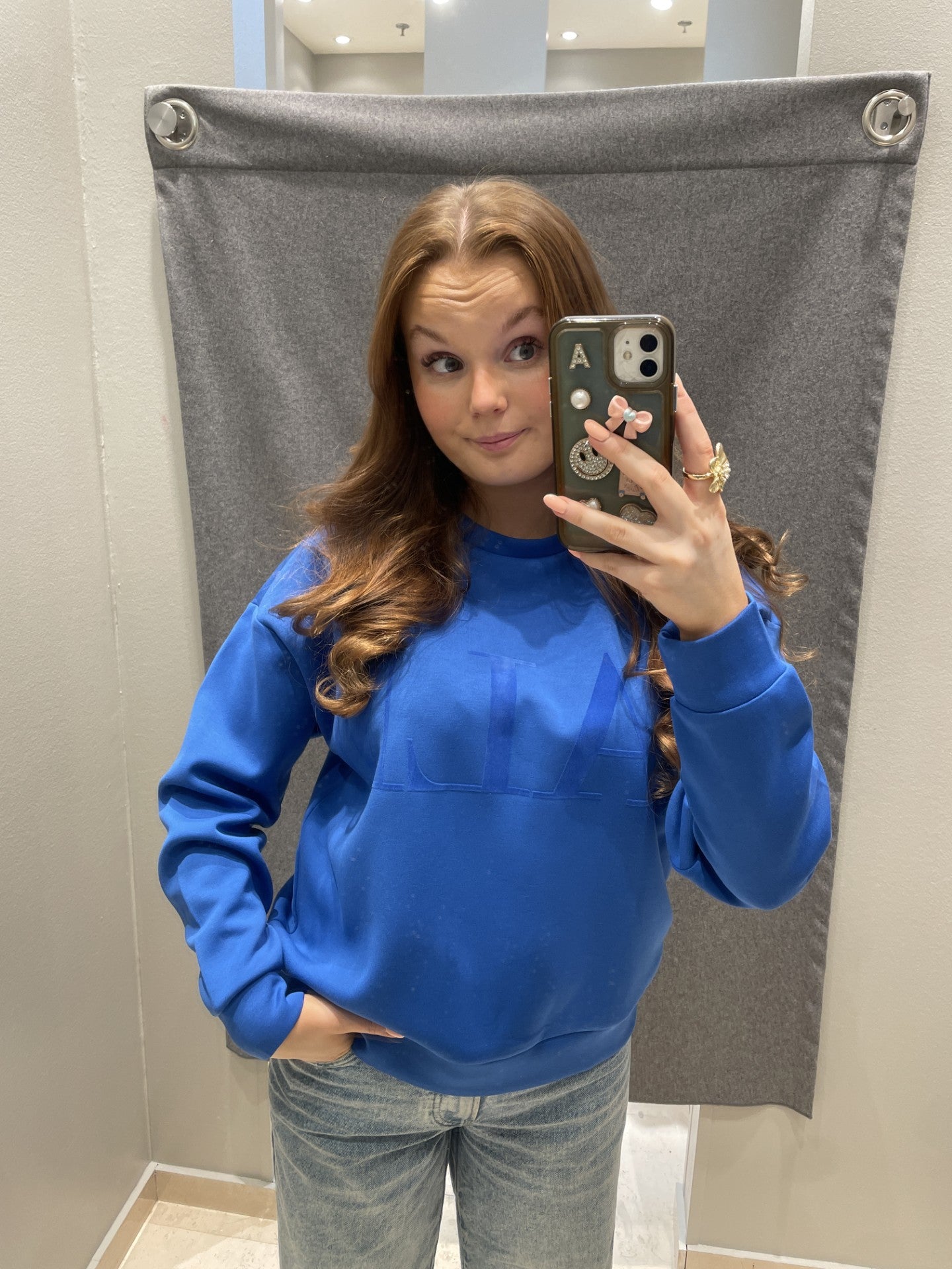 VIREFLECT Sweatshirt - Victoria Blue