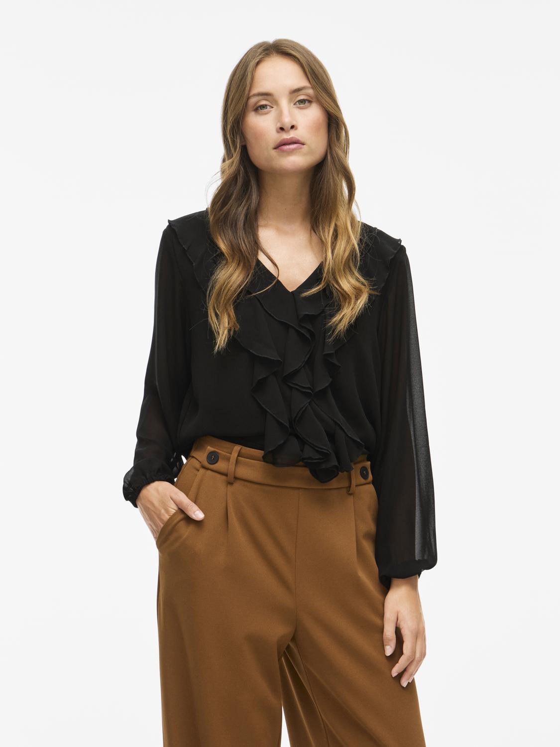 model_shot-front