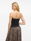 model_shot-back