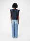 model_shot-back