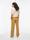 model_shot-back