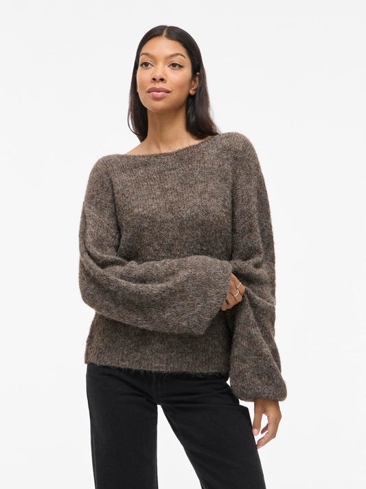 model_shot-front