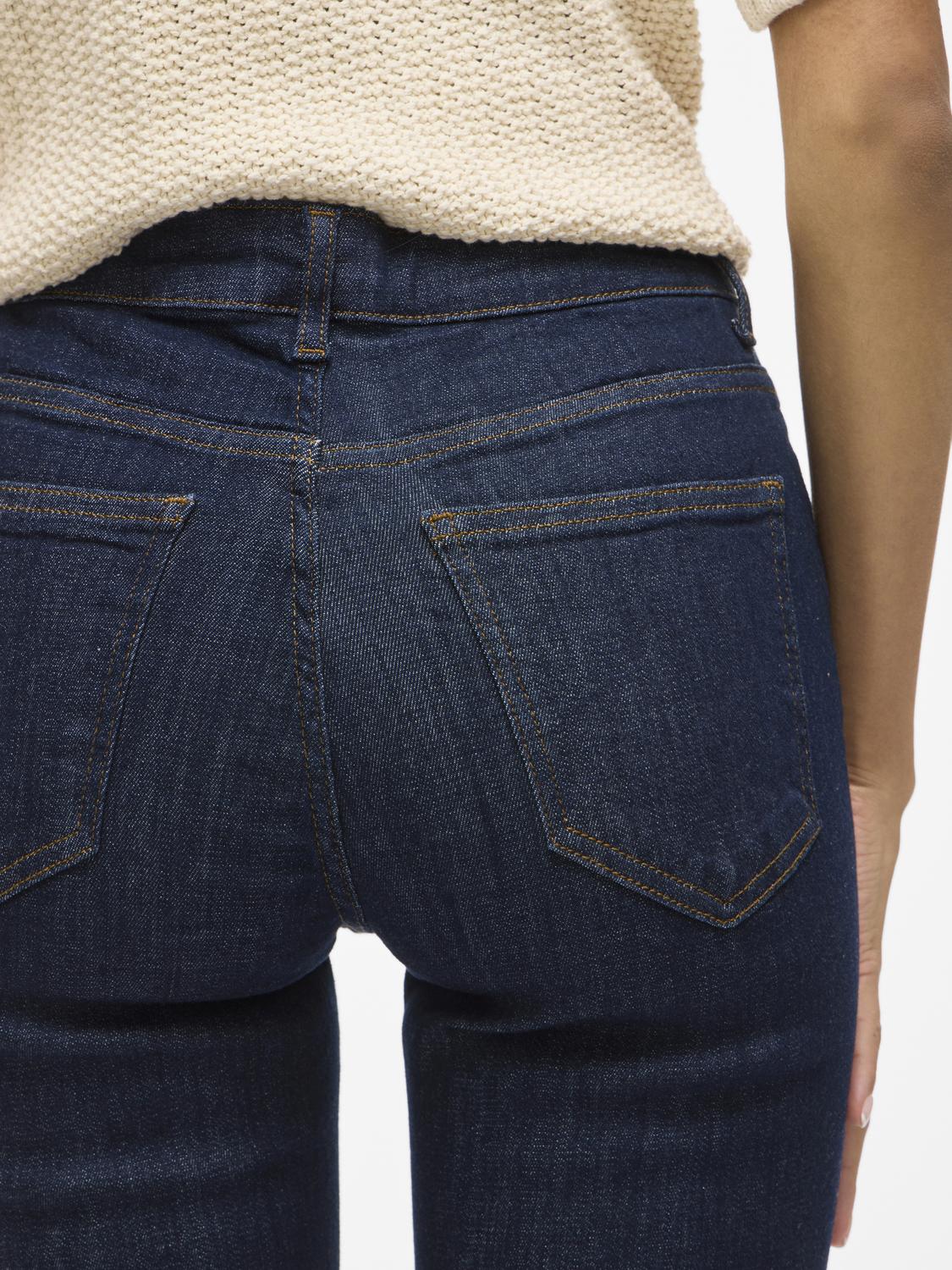 model_shot-detail