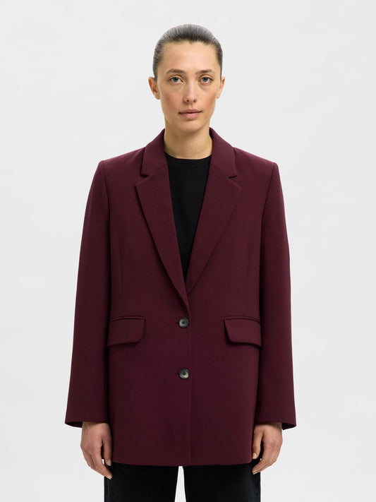 model_shot-front