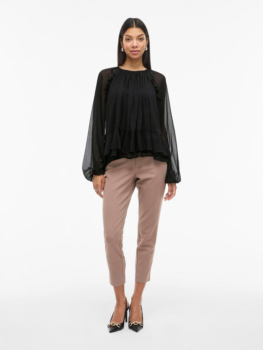 model_shot-front_full