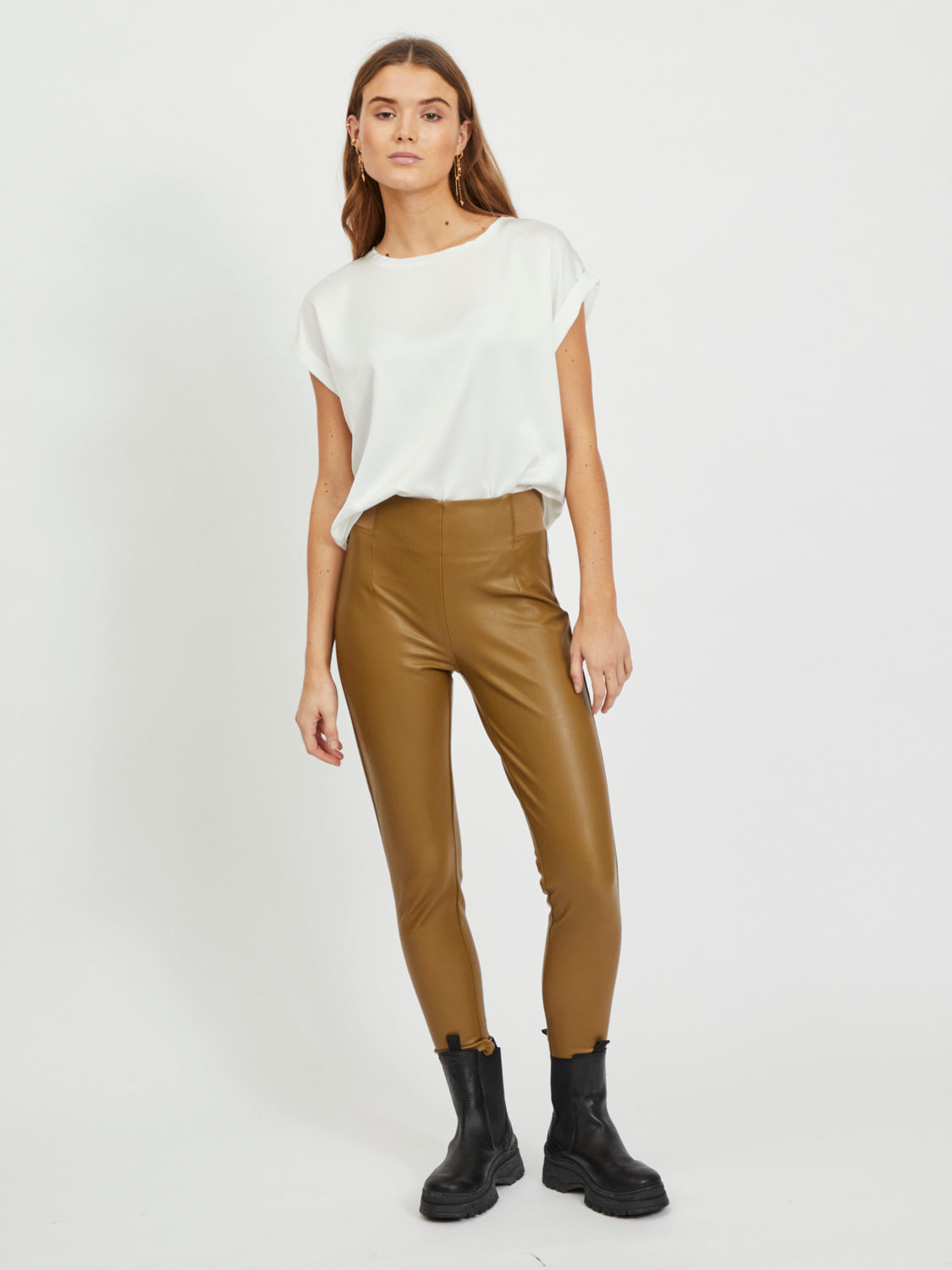 VIELLETTE S/S Satin Top - snow white