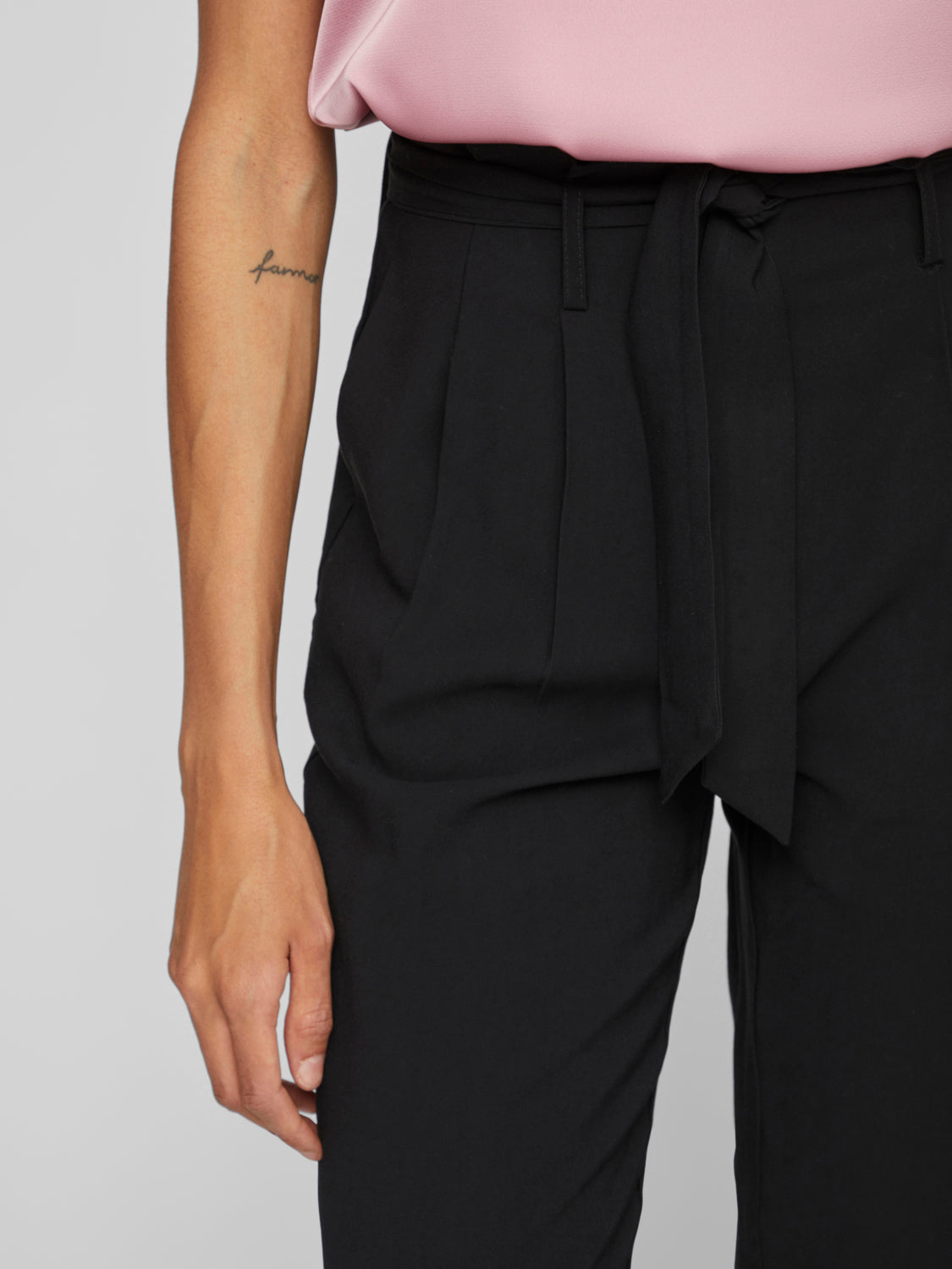 VIKAYA Pants - Black