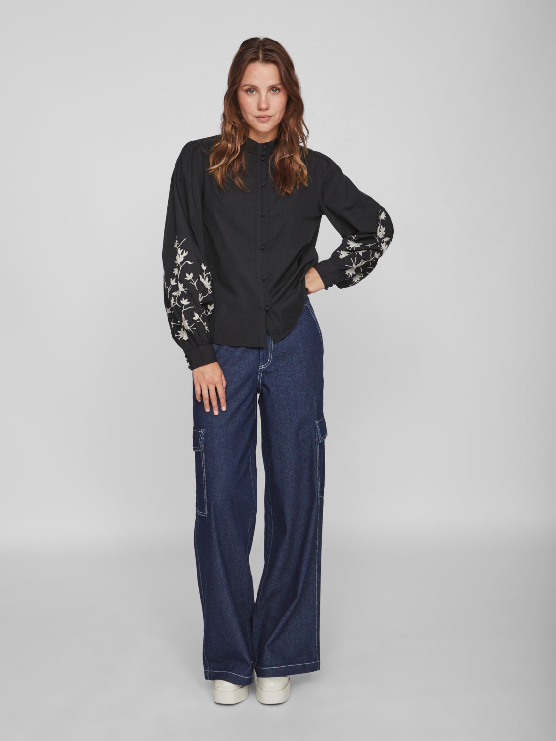 VICARIA Shirts - Black